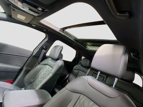 Certified 2025 Kia Sportage X-Line Prestige image 23