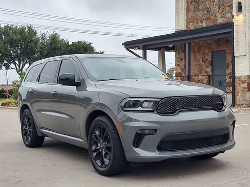 Used 2022 Dodge Durango SXT w/ Blacktop Package RWD image 1