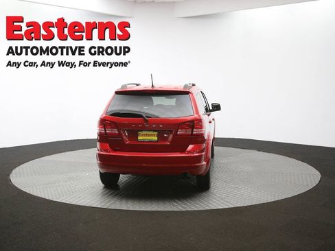 Used 2017 Dodge Journey SE w/ Flexible Seating Group image 37