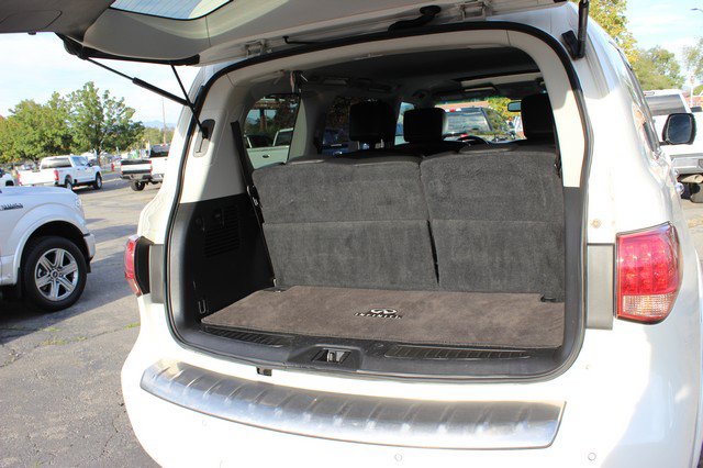 Used 2017 INFINITI QX80 4WD w/ Deluxe Technology Package image 13