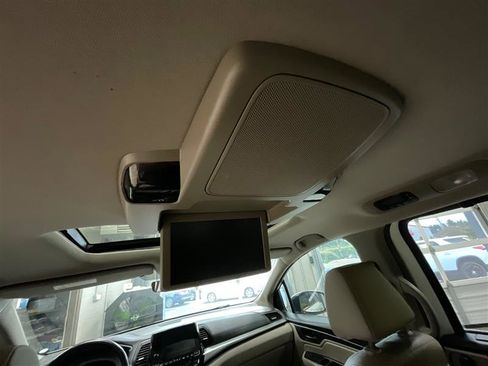 Used 2018 Honda Odyssey EX-L image 23