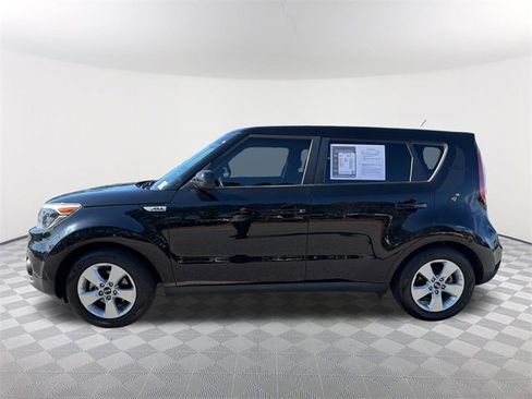 Used 2017 Kia Soul image 8