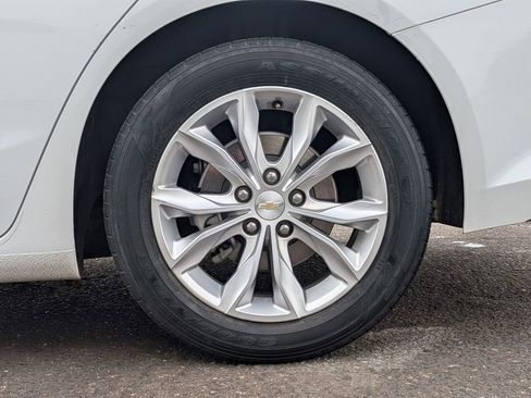 Used 2023 Chevrolet Malibu LT FWD image 9