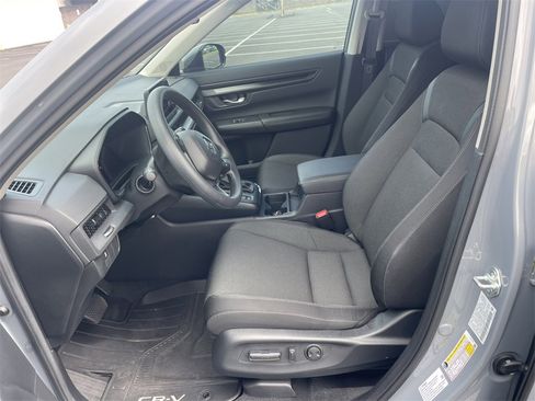 Used 2025 Honda CR-V EX image 10