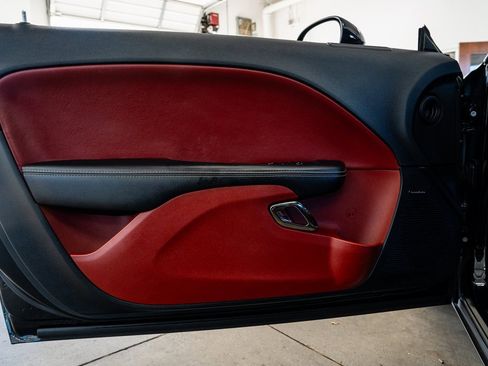 Used 2019 Dodge Challenger SRT Hellcat Redeye image 30