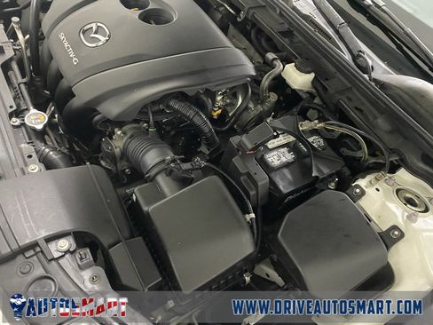 Used 2021 MAZDA MAZDA3 s image 29