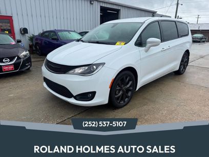 Used 2019 Chrysler Pacifica Touring Plus w/ S Appearance Package