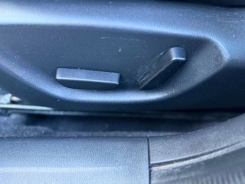 Used 2015 MAZDA MAZDA3 s Touring image 17