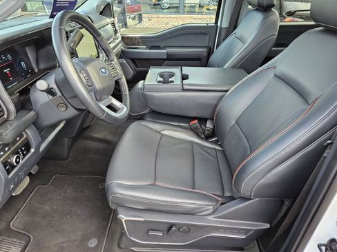 Used 2024 Ford F350 Lariat image 16