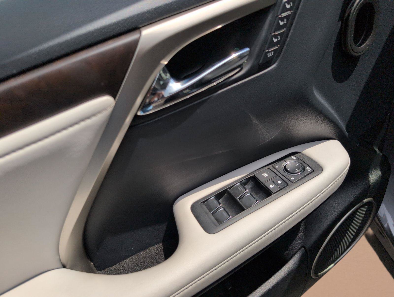 Certified 2022 Lexus RX 350 FWD w/ Premium Package image 8
