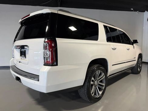 Used 2019 GMC Yukon XL Denali w/ Denali Ultimate Package AWD/4WD image 4