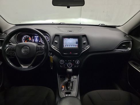 Used 2020 Jeep Cherokee Latitude w/ Cold Weather Group image 15