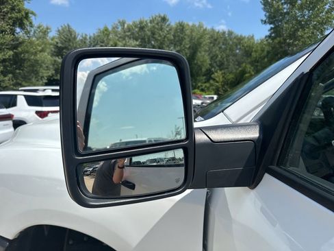 Used 2023 RAM 3500 Tradesman w/ Convenience Group image 18