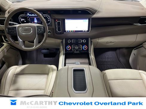 Used 2021 GMC Yukon Denali w/ Denali Premium Package AWD/4WD image 31