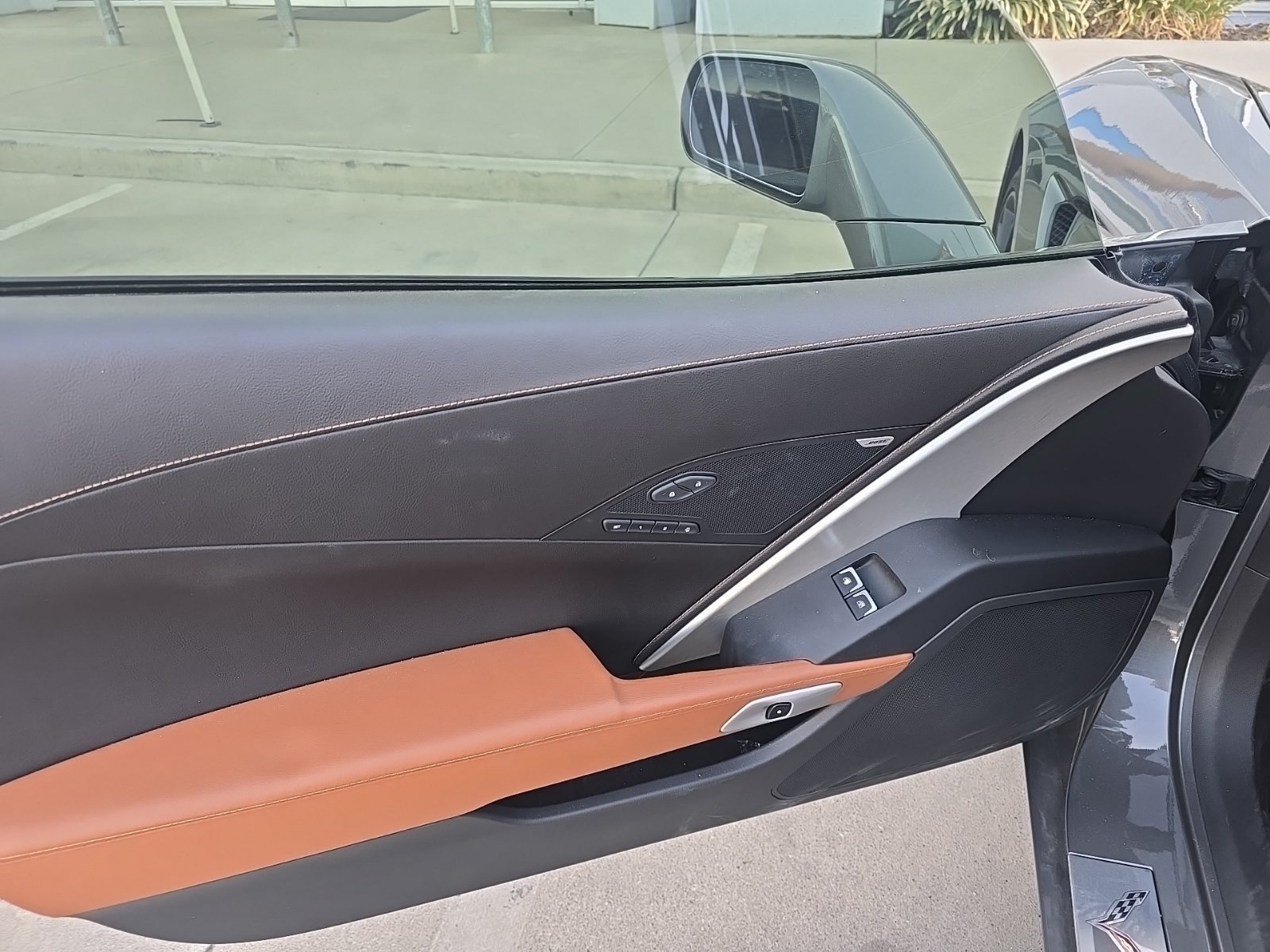 Used 2015 Chevrolet Corvette Stingray Convertible w/ 2LT Preferred Equipment Group RWD image 9