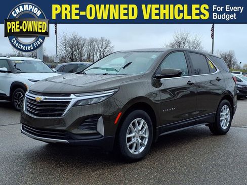 Used 2023 Chevrolet Equinox LT image 1