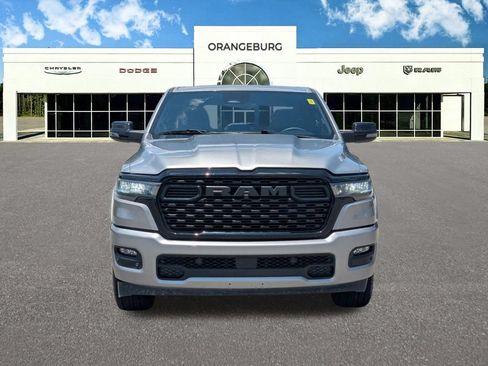 Used 2025 RAM 1500 Big Horn AWD/4WD image 2