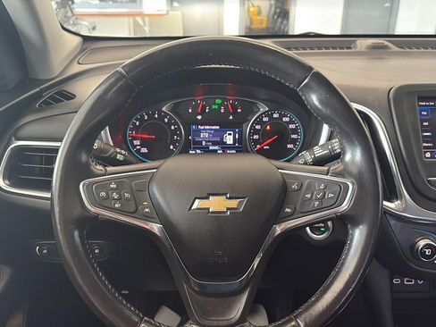Used 2020 Chevrolet Equinox LT AWD/4WD image 14