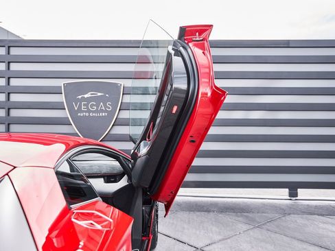Used 2016 Lamborghini Aventador LP 750-4 Superveloce AWD/4WD image 31