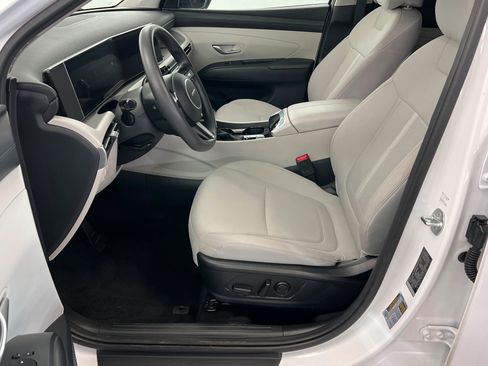 Used 2025 Hyundai Tucson SEL AWD/4WD image 17
