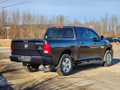Used 2018 RAM 1500 Express image 13