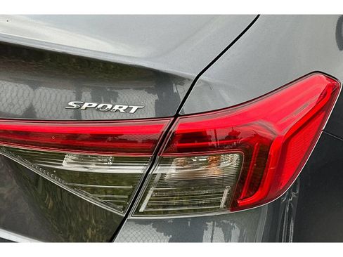 Used 2024 Honda Civic Sport image 7