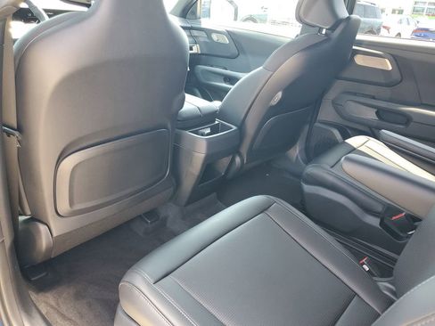 New 2027 Kia Telluride S FWD image 23