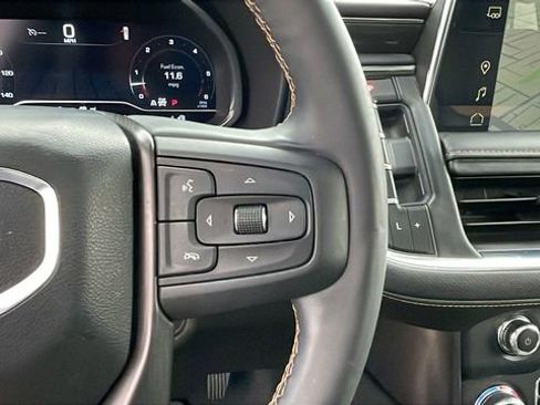 Used 2024 GMC Yukon XL AT4 w/ Technology Package AWD/4WD image 25
