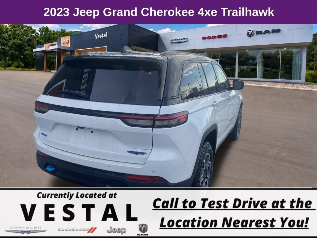 New 2023 Jeep Grand Cherokee Trailhawk AWD/4WD image 11