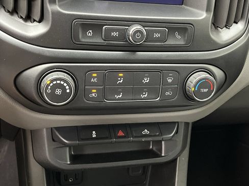 Used 2021 Chevrolet Colorado W/T w/ WT Convenience Package AWD/4WD image 20