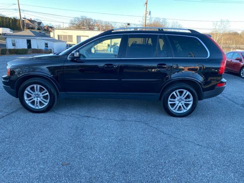 Used 2010 Volvo XC90 3.2 image 2