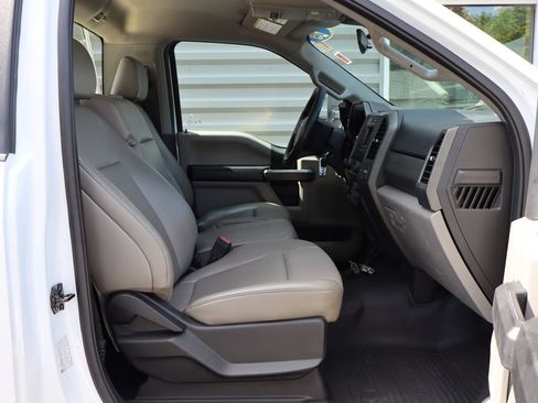 Used 2020 Ford F450 4x4 Regular Cab Super Duty image 8