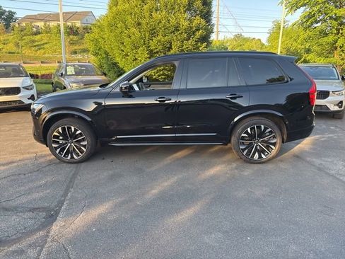 Used 2026 Volvo XC90 B6 Ultra AWD/4WD image 3