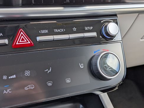 New 2026 Hyundai Tucson SEL FWD image 30