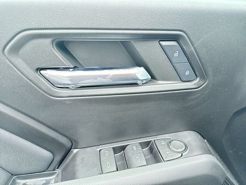Used 2024 GMC Canyon Elevation RWD image 19