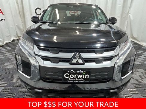 Used 2024 Mitsubishi Outlander Sport SE image 2