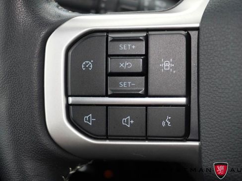 Used 2024 Ford Expedition Max XLT AWD/4WD image 29