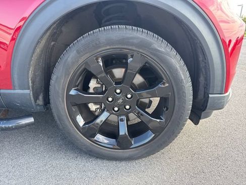 Used 2023 Ford Explorer ST-Line w/ Class IV Trailer Tow Package AWD/4WD image 11