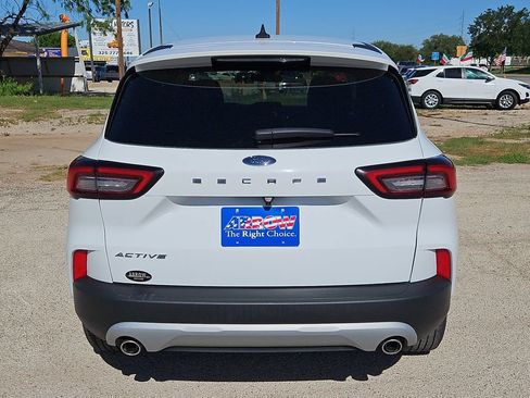 Used 2024 Ford Escape Active FWD image 9