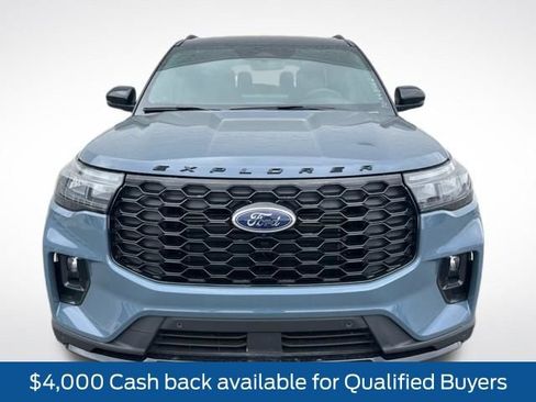 New 2026 Ford Explorer ST-Line w/ ST-Line Street Pack RWD image 2