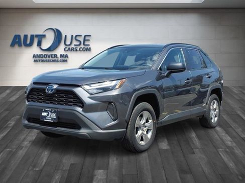 Used 2024 Toyota RAV4 LE AWD/4WD image 1