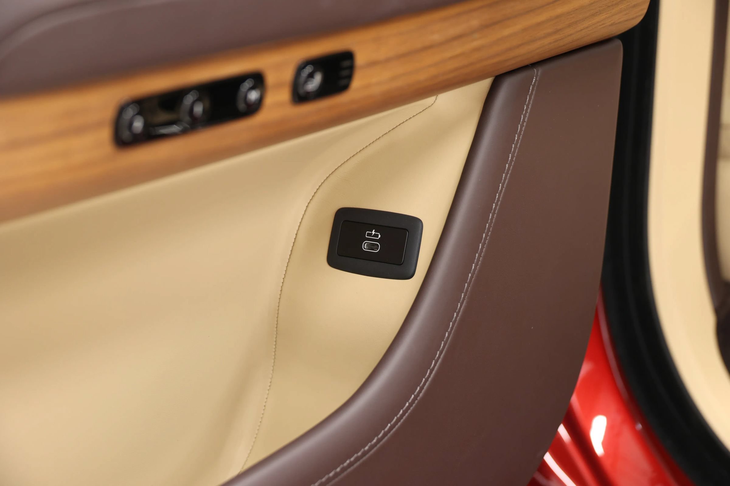Used 2022 Rolls-Royce Ghost w/ Ghost Package AWD/4WD image 92
