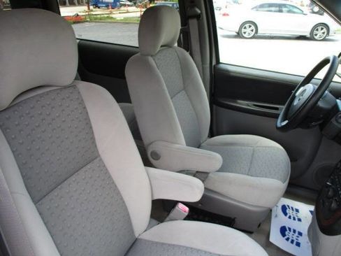 Used 2008 Chevrolet Uplander LS w/ Climate Package image 22