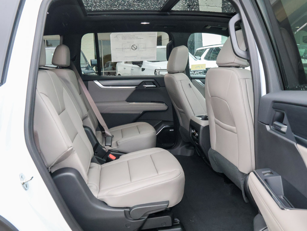 New 2027 GMC Acadia Elevation w/ Black Edition FWD image 36