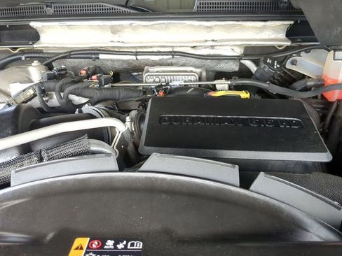 Used 2020 GMC Sierra 2500 Denali w/ Denali Ultimate Package image 10