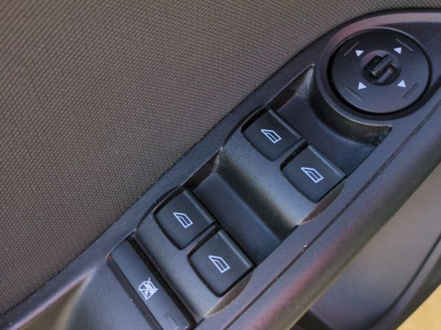 Used 2017 Ford Focus SE FWD image 12
