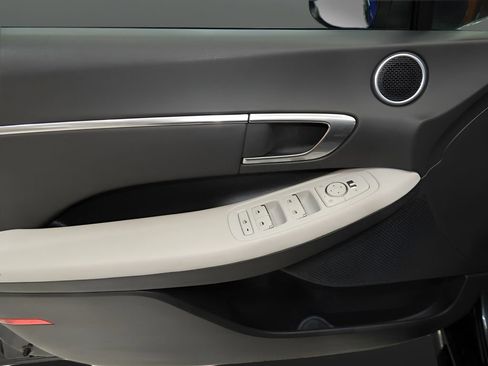 Used 2023 Hyundai Sonata SEL w/ Convenience Package image 12