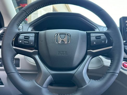 New 2026 Honda Odyssey EX-L image 25