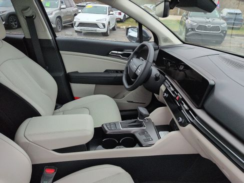 New 2026 Kia Sportage EX image 7