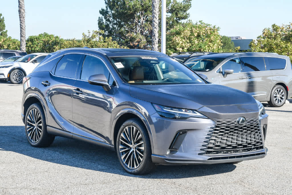 Used 2023 Lexus RX 350 w/ Cold Area Package AWD/4WD image 3